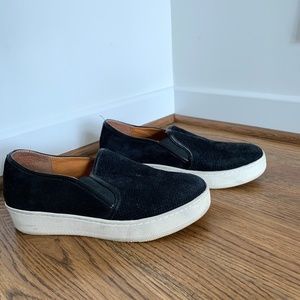 J/Slides DELIA PERF Black Nubuck Slip on Thick